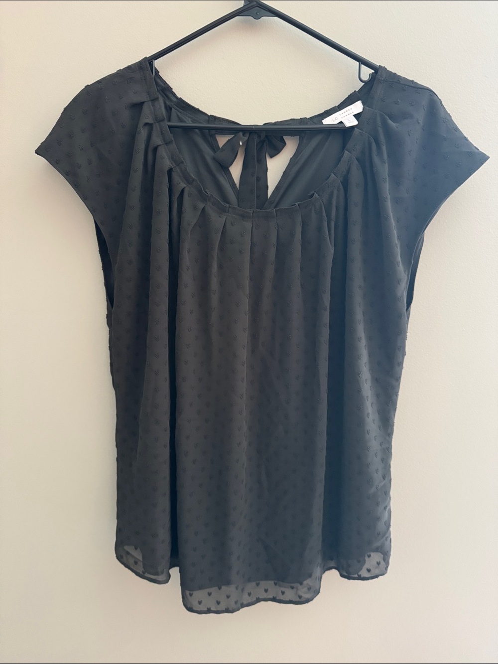 LC Lauren Conrad Black Cap-Sleeve Tie-Back Blouse